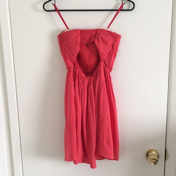 Kimchi Blue strapless mini dress in coral - Picture 2 of 2